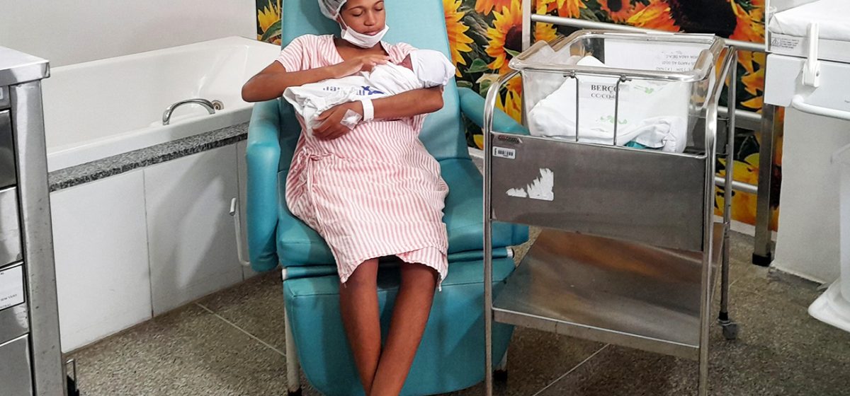 Nasce-o-primeiro-bebe-bissexto-no-Hospital-da-Mulher-Foto-Fatima-Brando-2