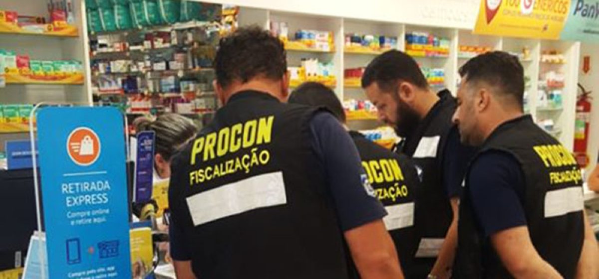 procon-fecha-farmacia-em-florianopolis-por-preco-abusivo-na-venda-de-alcool-gel (1)
