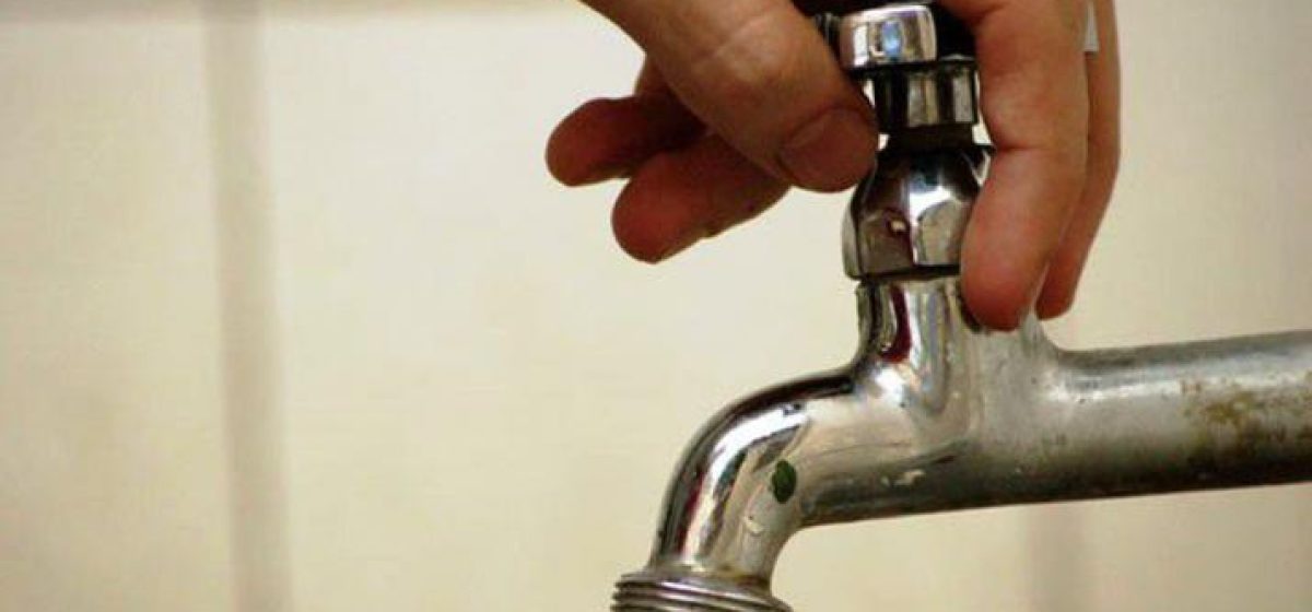 vazamento-impede-retomada-do-abastecimento-de-agua-em-feira-de-santana-e-mais-5-cidades-da-regiao (1)